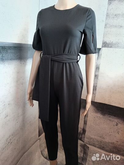 Комбинезон женский новый 44 размер