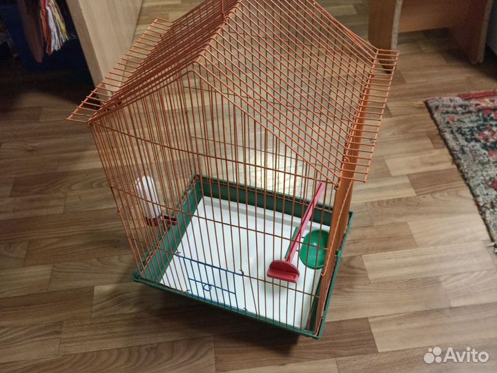 Большая клетка для птиц