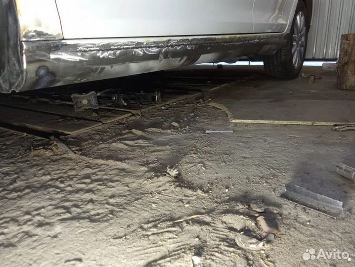 Кузовной порог Volkswagen Jetta V (2005–2010)