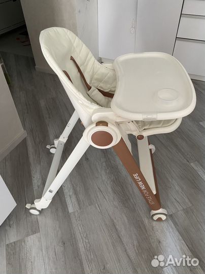 Стульчик для кормления happy baby berny v2