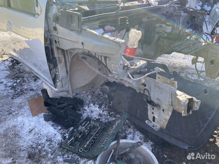 Правый лонжерон renault logan2, renault sandero 2