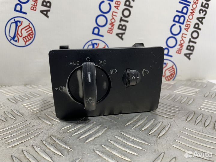 Переключатель света фар Ford Focus