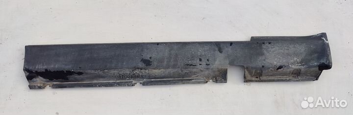 Накладка порога правая BMW e32