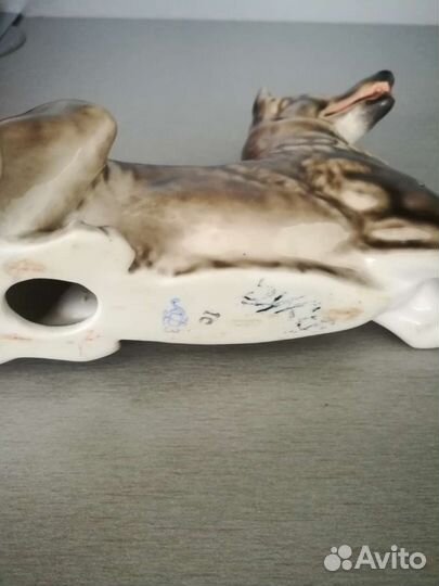 Фарфоровые статуэтки собак лфз