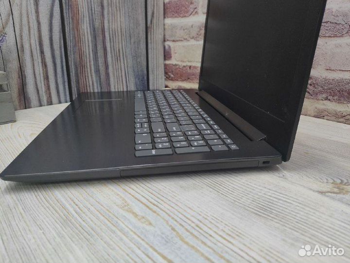 Ноутбук Lenovo ideapad 330-15lkb 7020U