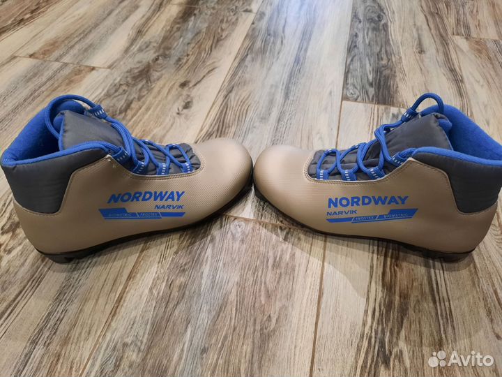 Лыжные ботинки Nordway 38 р