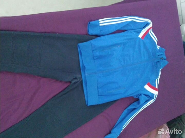 Комплект спортивной одежды 52 размера