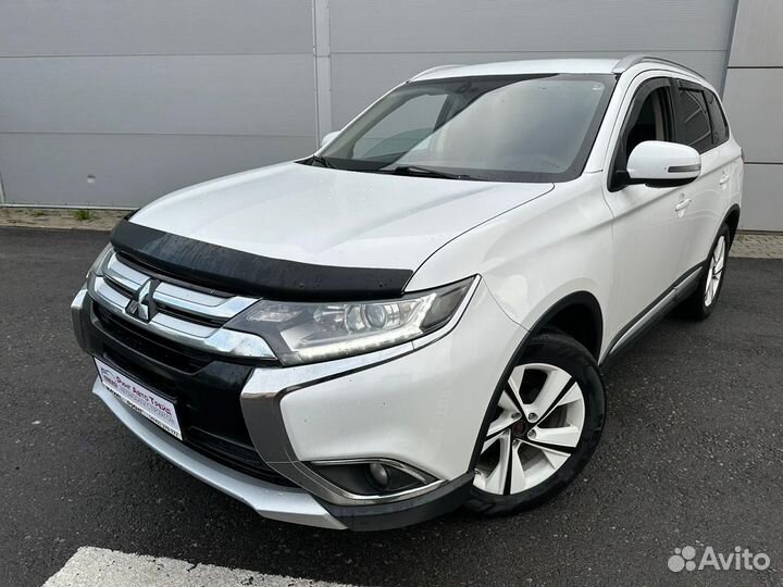 Mitsubishi Outlander 2 CVT, 2015, 307 400 км