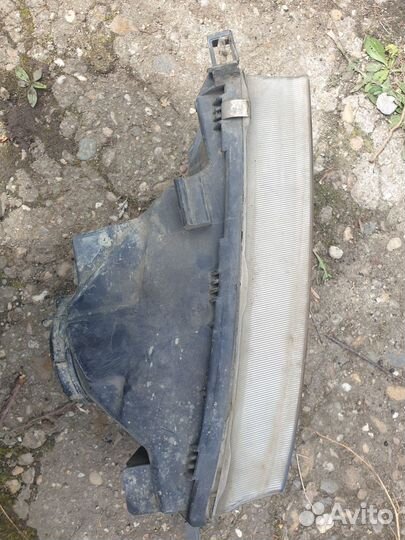 Фара Carina 7A-FE AT 191