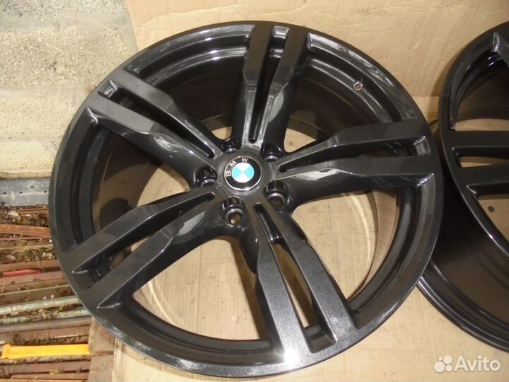 Разноширокие оригинальные диски R20 BMW 7 G11 M648
