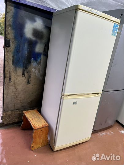 Холодильник бу stinol 167/60/60