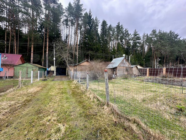 Дом 33 м² на участке 6 сот.