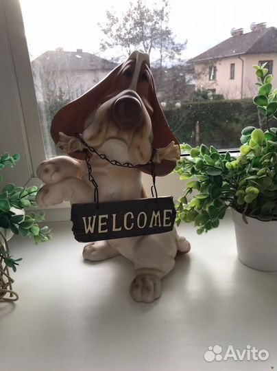 Статуэтка собака