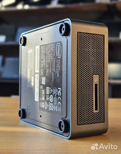 Неттоп Intel NUC intel core i5-10210U/ 16Gb RAM/ S