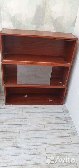 Полка настенная навесная