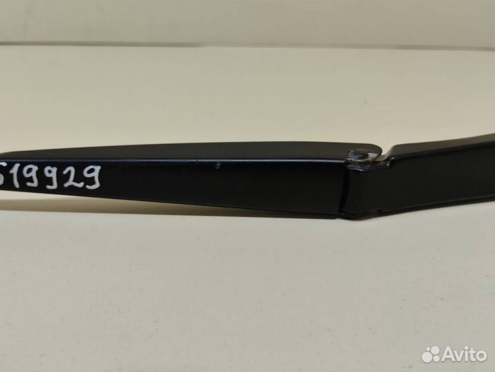 Поводок стеклоочистителя передний левый Renault Me