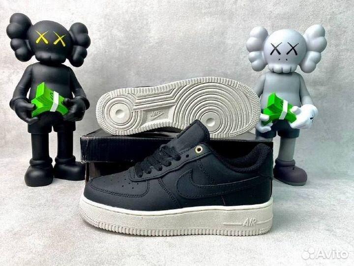 Кроссовки Nike Air Force 1