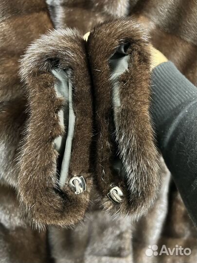 Продам норковую шубу поперечная