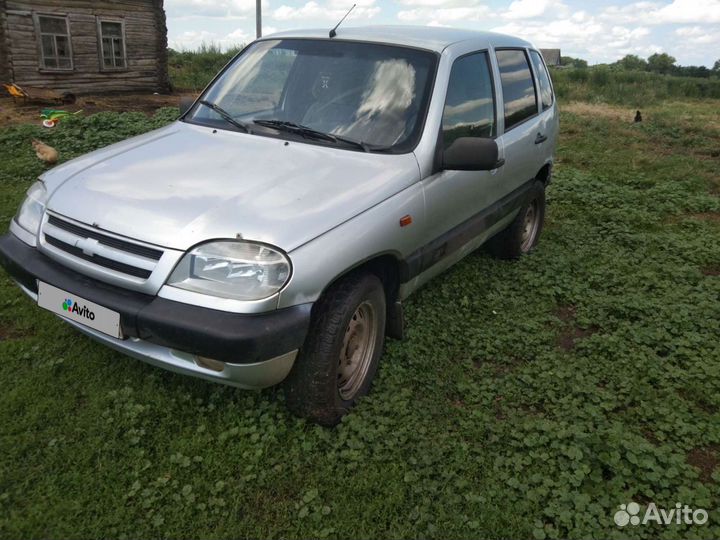 Chevrolet Niva, 2003