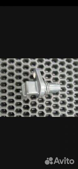 Датчик положения распредвала Nissan Infiniti EX25