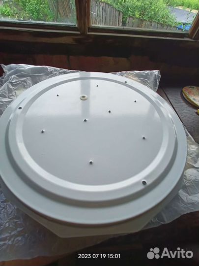 Новый светильник потолочный(настенный)