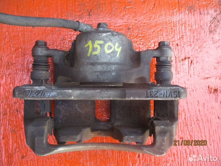 Суппорт тормозной передний левый honda stepwgn RG*