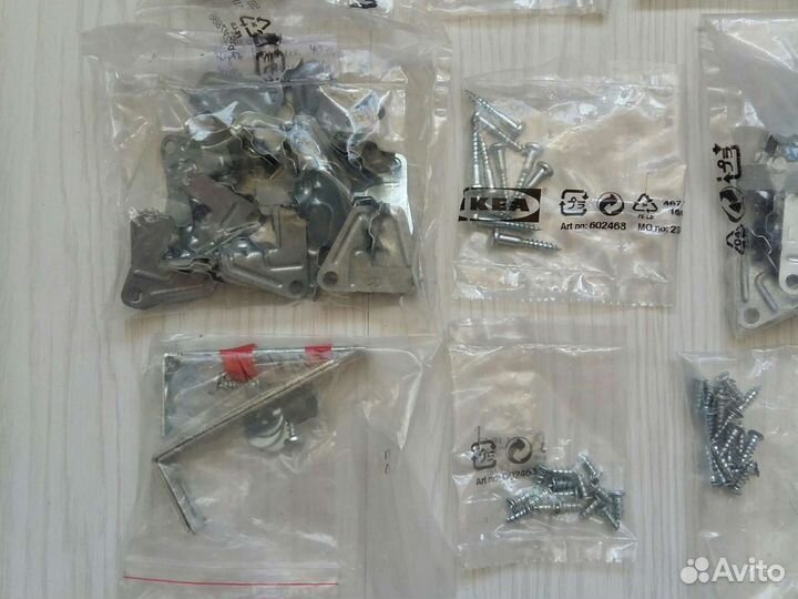 Новые крепления IKEA шурупы, накладки, держатели