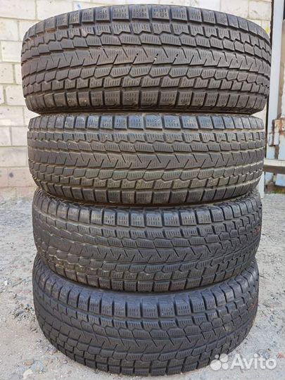 Yokohama Ice Guard SUV G075 215/70 R16 97Q