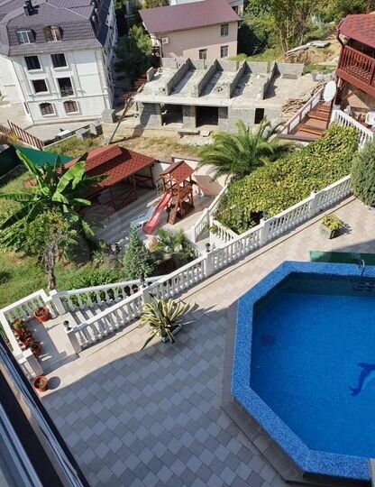 Комната 27 м², 1/4 эт.