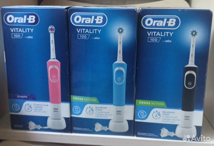 Электрические зубные щетки OralB Vitality100 новые