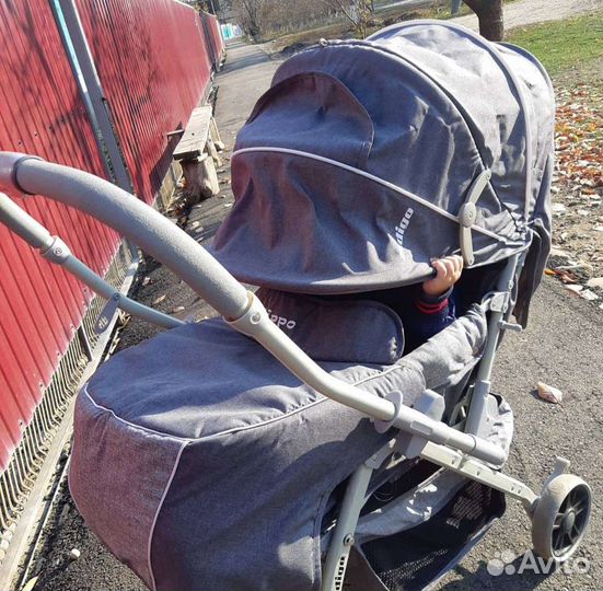 Прогулочная коляска