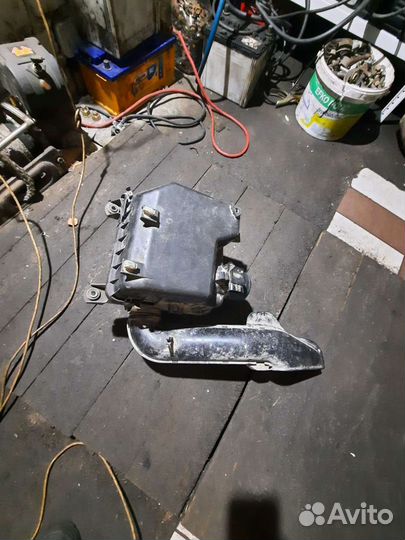 Корпус воздушного фильтра mitsubishi l200