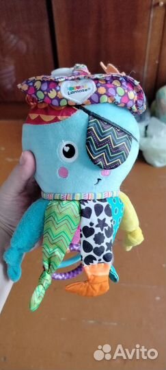 Развивающие игрушки для малышей