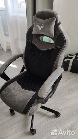 Игровое кресло Zombie viking 6