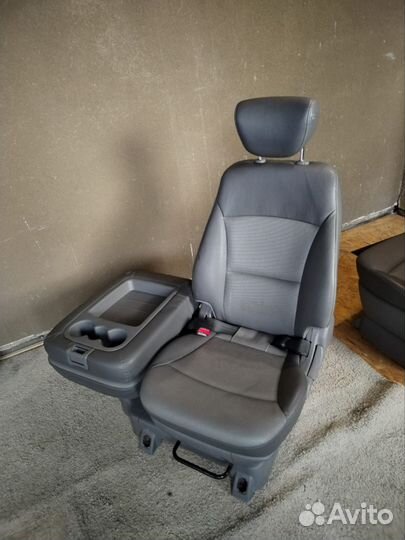 Сиденья третий ряд Hyundai grand starex