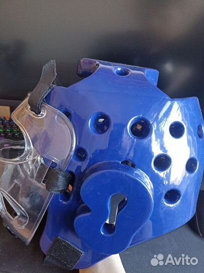 Шлем для тхэквондо