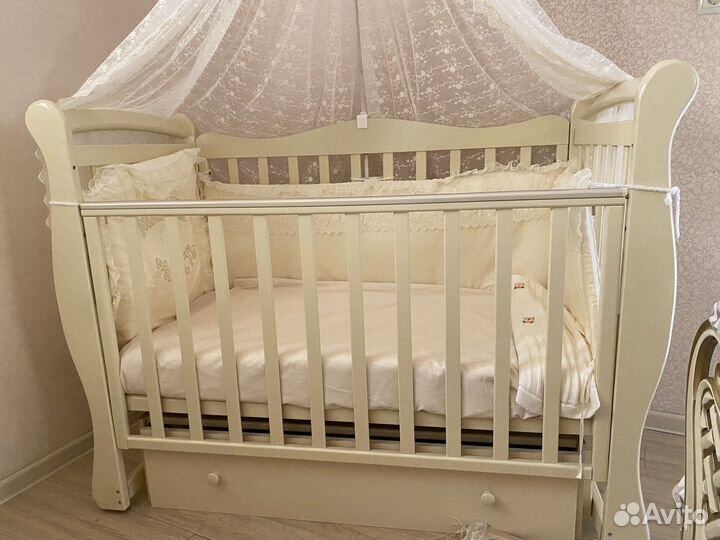 Детский кровать