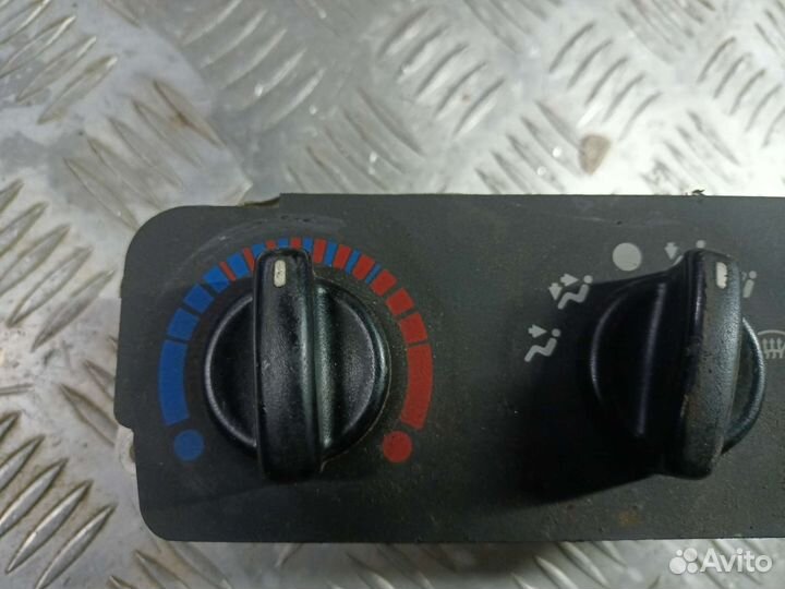 Блок управления печкой Ford Mondeo 1