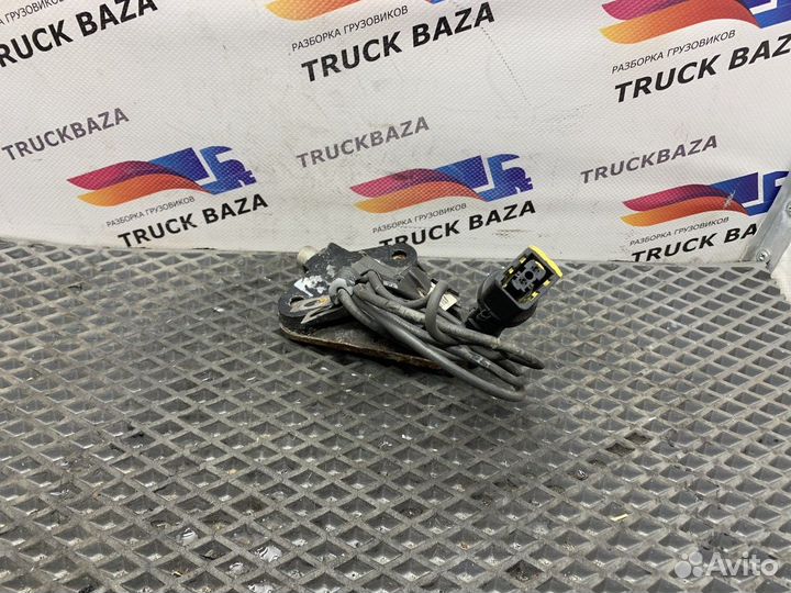 Датчик ABS передний Volvo FH