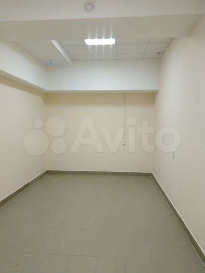 Комната 40 м² в 5-к., 1/16 эт.