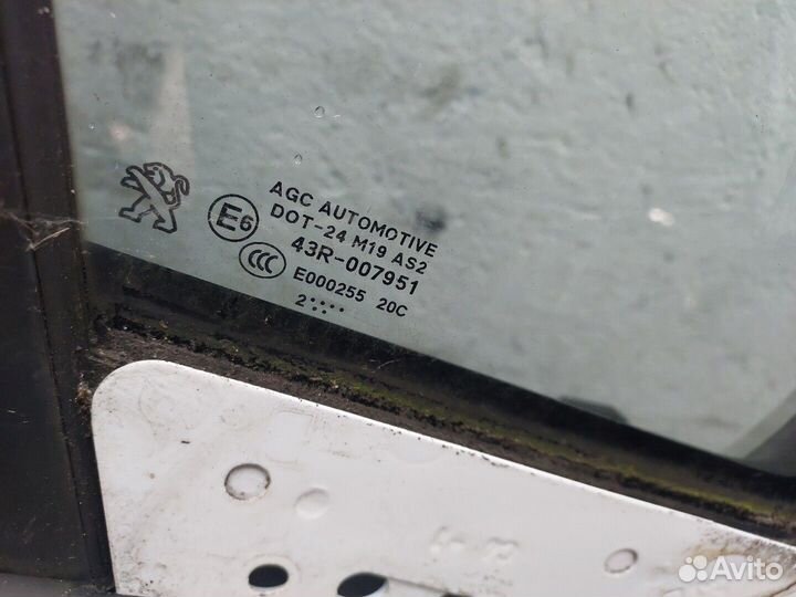 Дверь боковая Peugeot 208, 2012