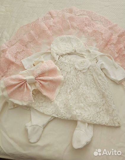 Комплект на выписку новорожденной девочке р.56-62