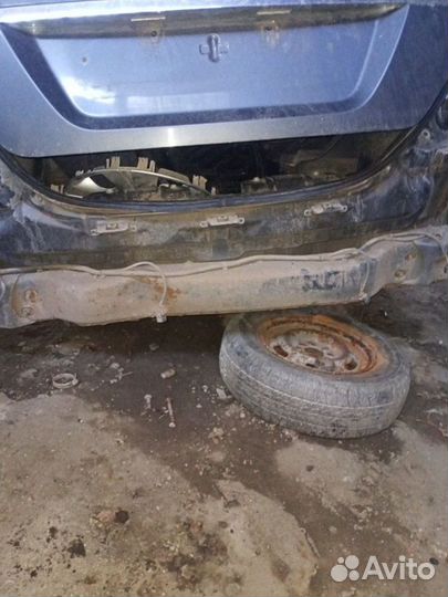 Усилитель бампера на Geely Emgrand