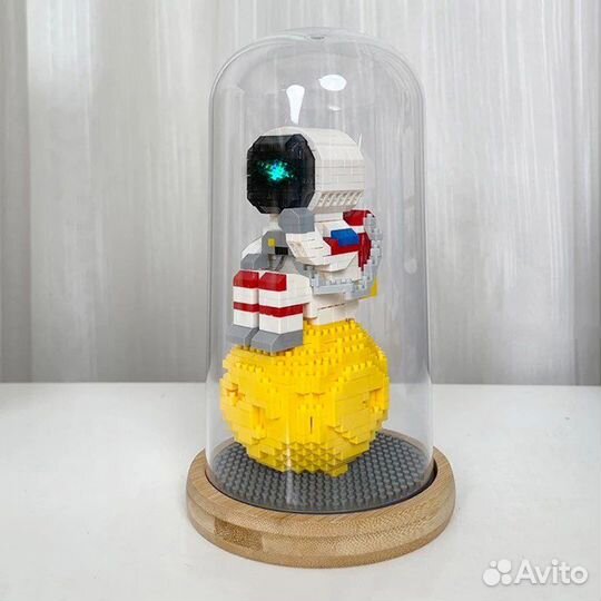 Новый Светильник настольный детский