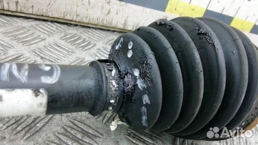 Привод передний правый volvo S80 2 (GNI05N101)