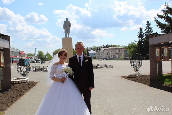 Свадебное платье