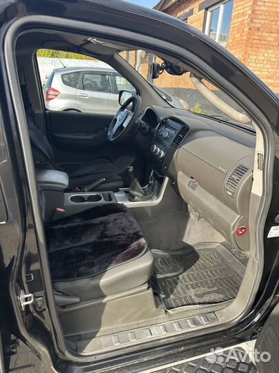 Nissan Pathfinder 2.5 МТ, 2010, 261 300 км