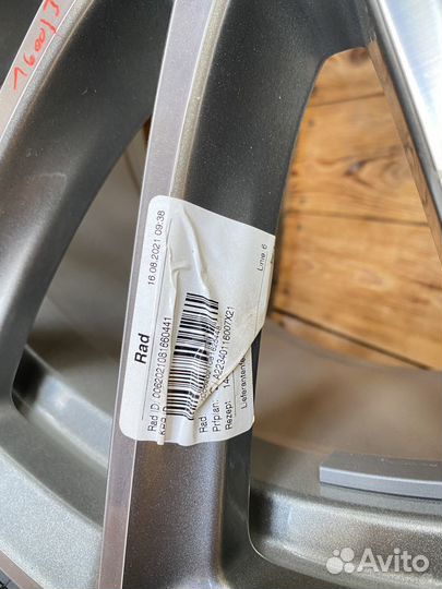 Оригинальные колеса на Mercedes S class W223 R20