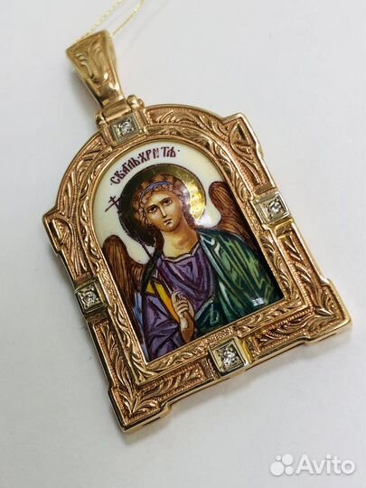 Золотая подвеска