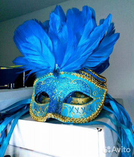 Карнавальная маска